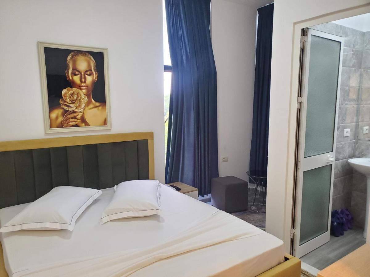 Bs Hotel Durrës Kamer foto